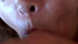 Stepmom shaves hairy pussy before beach flashing!