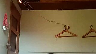 madura cabalgando duro