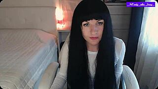 Oh, watch me, Mlady Jessy, strip tease on the chair, caress my clit, vibe my pussy, and wiggle my ass.