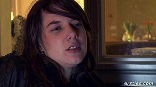 Hey R�si, why not rub that shaved pussy harder for me?