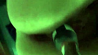 Amateur milf screams as pussy stretches wide with bottle insertion squirting!