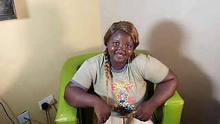 African bbw Melanie Joy fingers fat pussy in casting