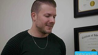 kayla paige sucks codey steele massive dick mom tits