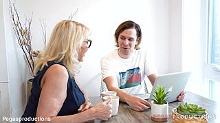 Bianca fitcougar chokes on big cock then squirts everywhere!