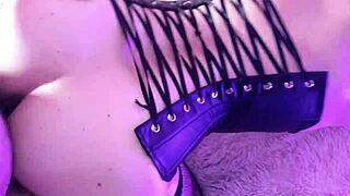 la conoci en el bar... ahora mi puta swinger folla sin condon!