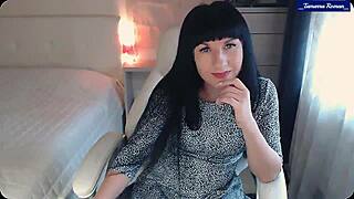 JESSY TEASES TITS CLIT PUSSY VIBRATES SWEET ORGASM!