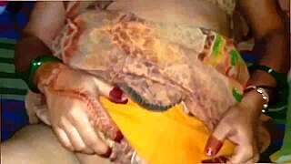 watch this indian desi bhabhi get hard closeup fucked by boyfriend