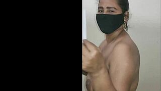 verified milf mommy spreads for hardcore mommy pounding action