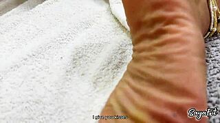 Colombian milf pounds my ass with her huge booty!