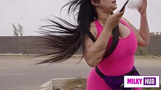 coqueta puta milf callejera big ass tits cock