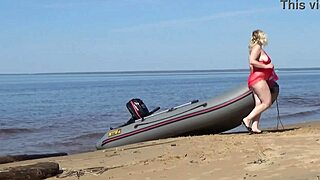 juicy big ass milf beach tease natural tits