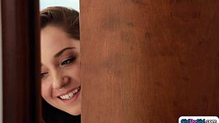 Petite Stepdaughter Ass-Sits Stepmom's Face in Lesbian Tribbing