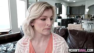 מאמן מזיין תחת סטפמום מילף