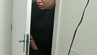 afilhado spies lene bathing then shows huge cock fucks her