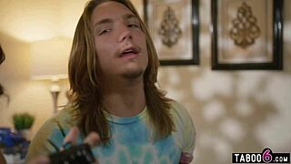 Stepsis Catches Bro Perving on Milf Stepmom Cock!