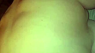 Thick pregnant milf ass has me so fuckin turned on...