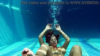 heidi's juicy canadian milf pussy plays poolside horny