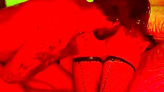 Homemade Mature Couple Sneaks Doggie Anal in Shaved Pussy