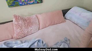 stepdaughter craves stepdaddy's cock like stepmommy gets