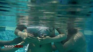 Damn, Suzuna Komiya's big tits tease pool blowjob!