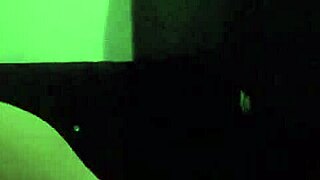 Madura monta hijastro chorrea semen gime rico encima tetas