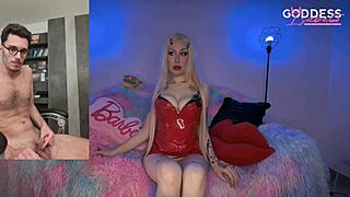 hey tiny dick loser your blonde italian mistress publicly shames your pathetic pisellino sph!!!