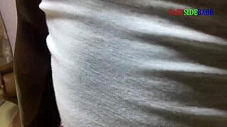 wanna watch my sexy ebony house boy creampie my fat pussy?