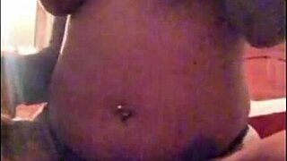 i flash my huge tits big ass and finger wet pussy