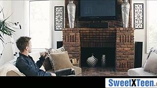 Big ass teen tempts mom's boyfriend with towel drop into deep anal dare