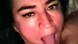 casero madurita chupa toda la polla y leche amateur!!