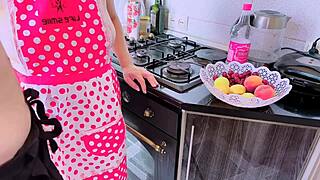 Mature horny latina cachonda kitchen sex big ass tits ahijastro husband tv