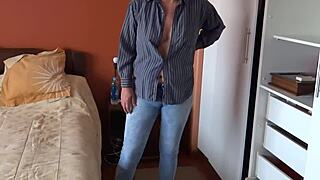 stepmom's big latina ass turns me on while i jerk off watching