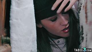 Kendra James Catches Indica Monroe For Steamy Lesbian Housewife Lick