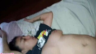 THIS GUY POUNDED MY JUICY HOT VAGINA RAW!