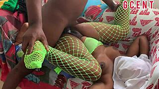 wanna cuddle up for some romantic couch sex with juicy pussy?