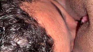 Wife moans as huge clit vagina gets sucked rich 😍💦