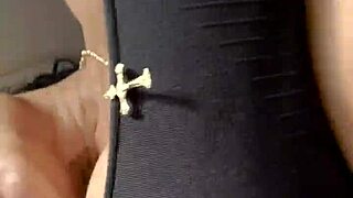 my muscular milf pussy drips juice over huge throbbing clit