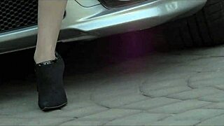 Watch Sexy Teen Masturbate?