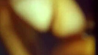 PARTE DE VIDEO VIEJO! TREMENDA METIDA DE VERGA A MADURITA 50 AÑOS CON CULAZO!