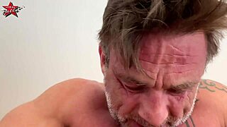 Texas Patti's Mouth Massages Patrick's Huge Cock Sensually