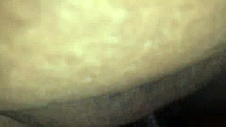 fucking my hairy milf pussy till i squirt hard