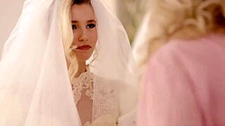 omg gorgeous bride carolina sweets tribbing pussy w granny julia ann