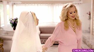 omg gorgeous bride carolina sweets tribbing pussy w granny julia ann