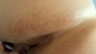 Hey check out this curvy latina milf hunting for the right guy around