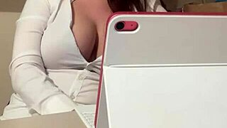 uhh boss lady's curvy joi makes you obey her tits!