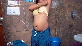 Indu Chachi Catches Bhatija's Big Cock Masturbating and Rides Ass