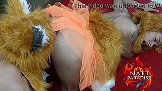 Raposinha's Narrow Ass Takes Raposao's Rabada in Car Doggystyle Cum Swallow