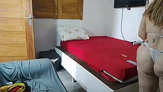 famoso teste do sofa big cock milf latina blonde