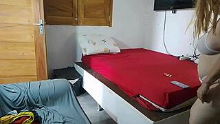 famoso teste do sofa big cock milf latina blonde