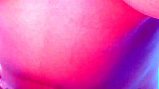 Novia Mamando Verga Dura en Piscina Cabaña Amateur